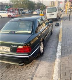 بي ام دبليو الفئة 7